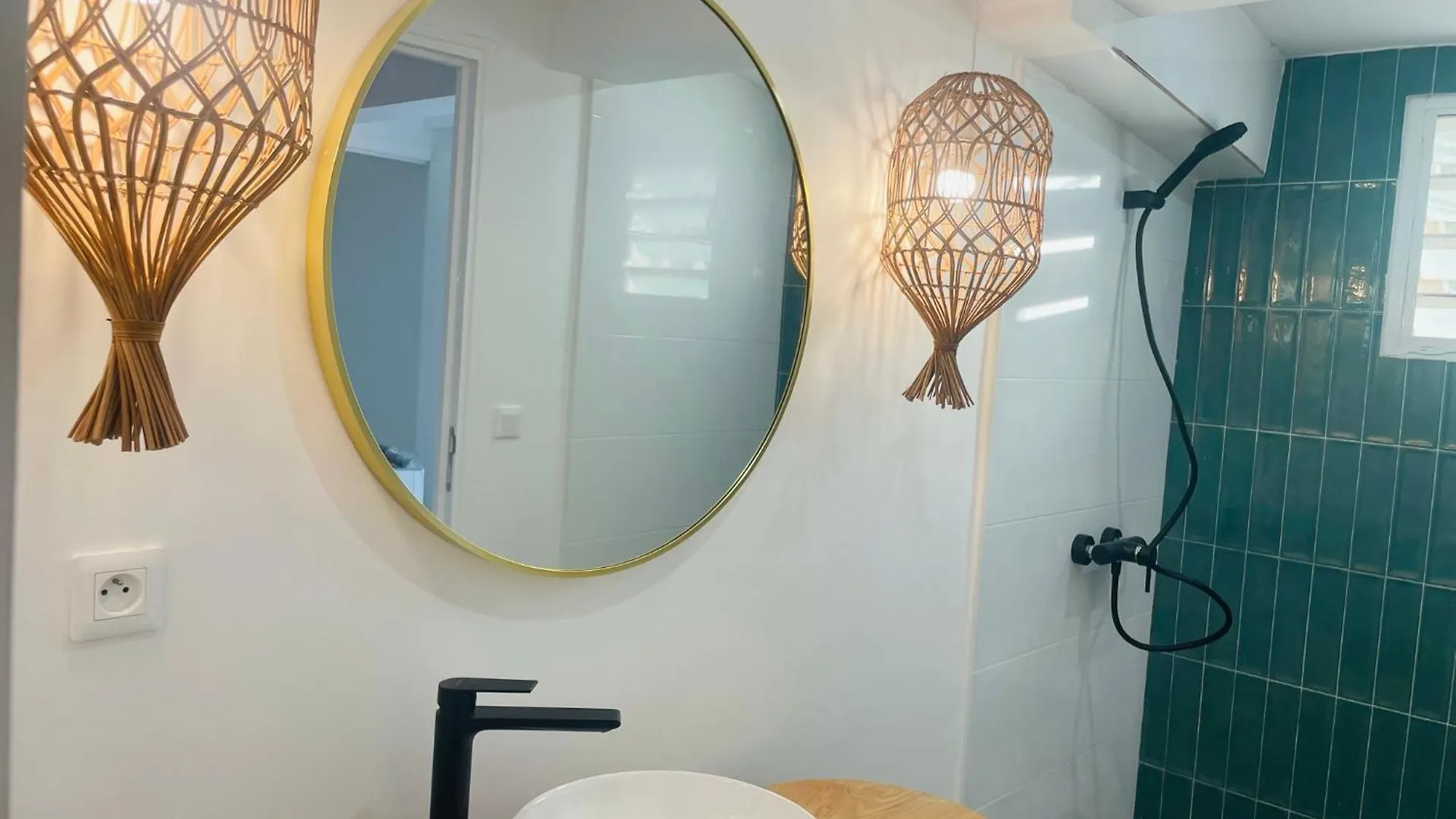 Apartamento Coco Beach 2 Bedrooms Beachfront Baie Nettle